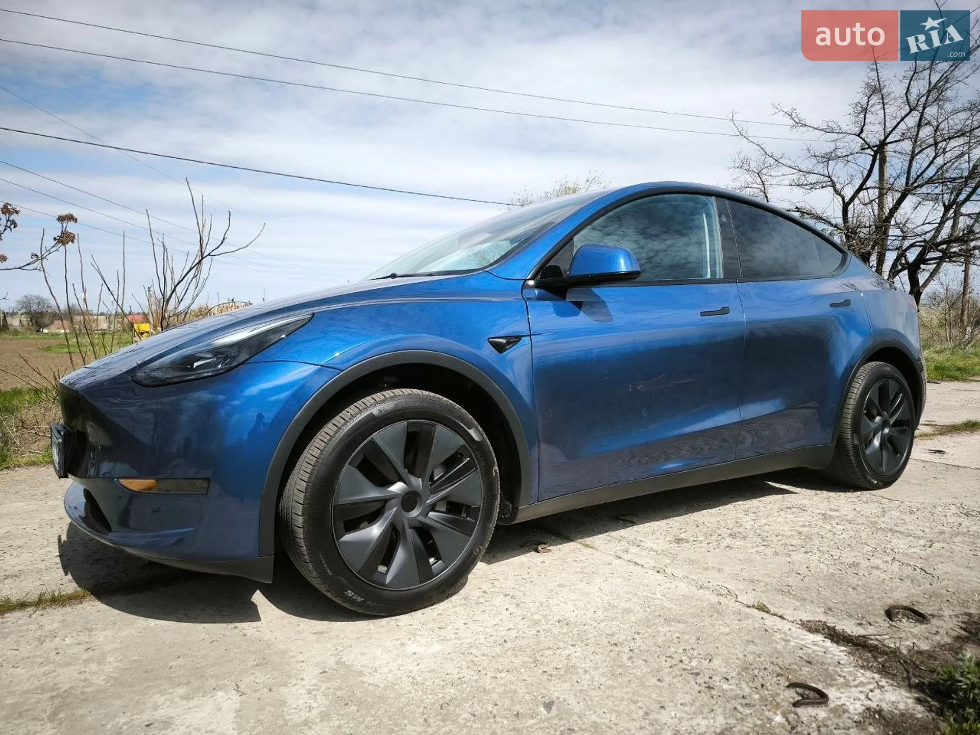2024 Tesla Model Y - мініатюра 3