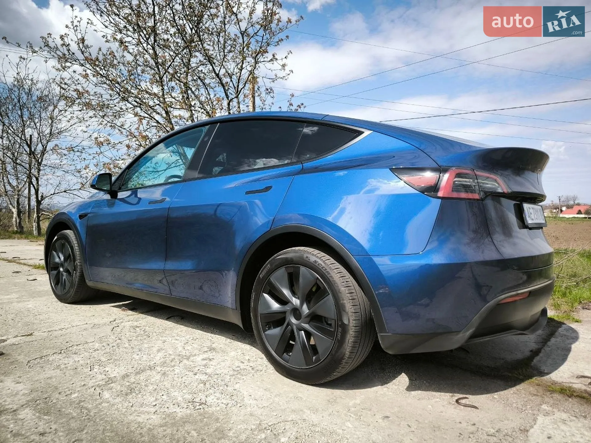 2024 Tesla Model Y - мініатюра 5