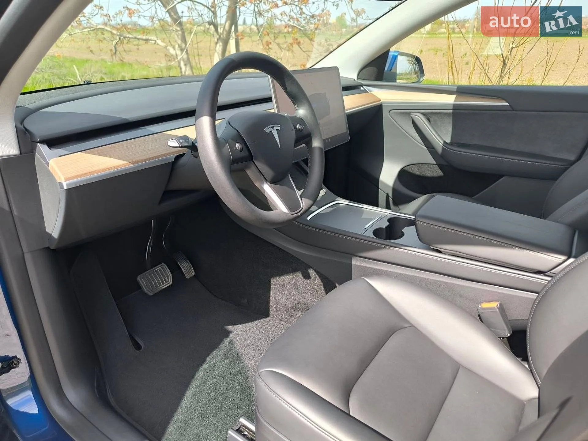 2024 Tesla Model Y - мініатюра 6