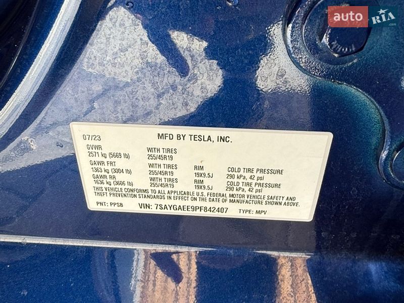 Внедорожник / Кроссовер Tesla Model Y 2023 в Львове