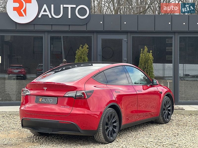 Внедорожник / Кроссовер Tesla Model Y 2021 в Львове