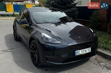 Внедорожник / Кроссовер Tesla Model Y 2024 в Тернополе