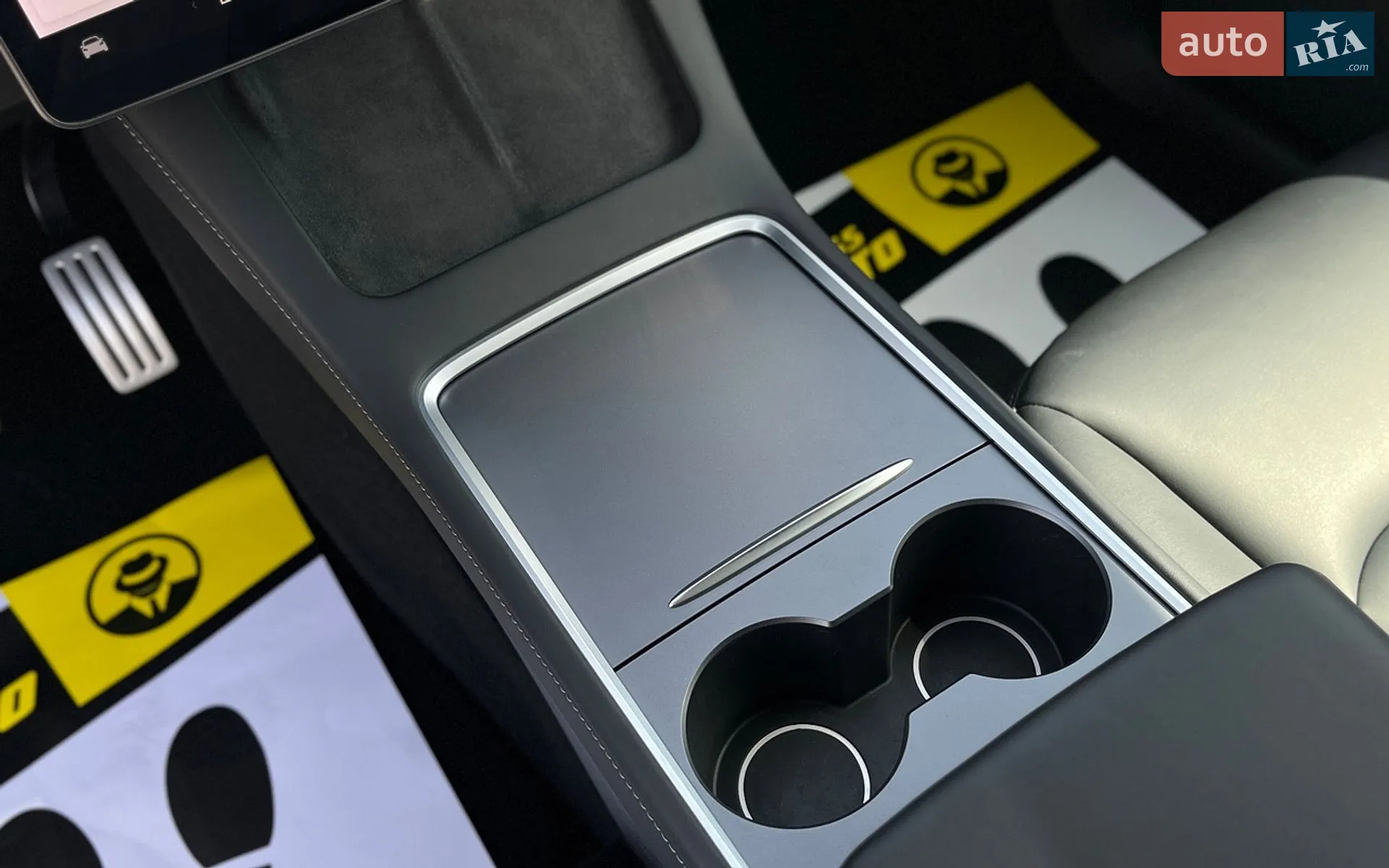 2021 Tesla Model Y - мініатюра 19