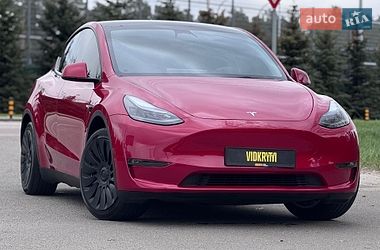 Позашляховик / Кросовер Tesla Model Y 2023 в Києві