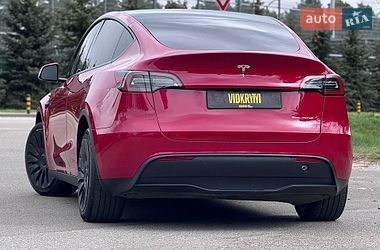 Позашляховик / Кросовер Tesla Model Y 2023 в Києві