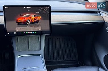 Позашляховик / Кросовер Tesla Model Y 2023 в Києві