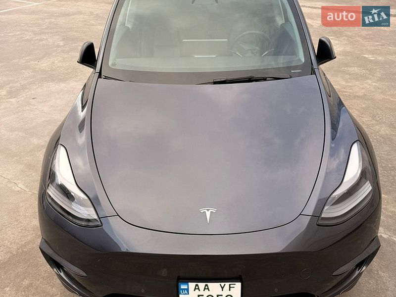 Внедорожник / Кроссовер Tesla Model Y 2022 в Киеве