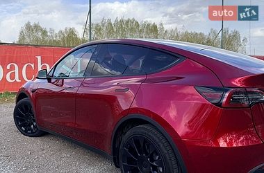 Позашляховик / Кросовер Tesla Model Y 2024 в Києві