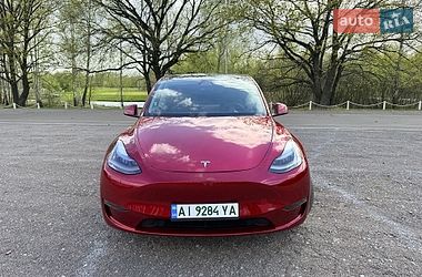 Позашляховик / Кросовер Tesla Model Y 2024 в Києві