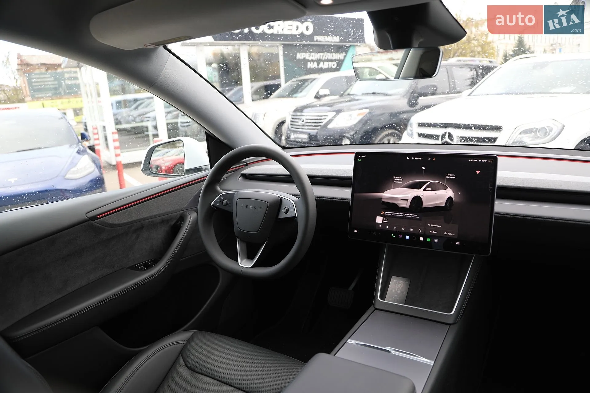 2025 Tesla Model Y - мініатюра 15