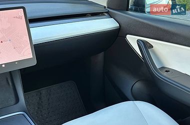 Внедорожник / Кроссовер Tesla Model Y 2021 в Луцке