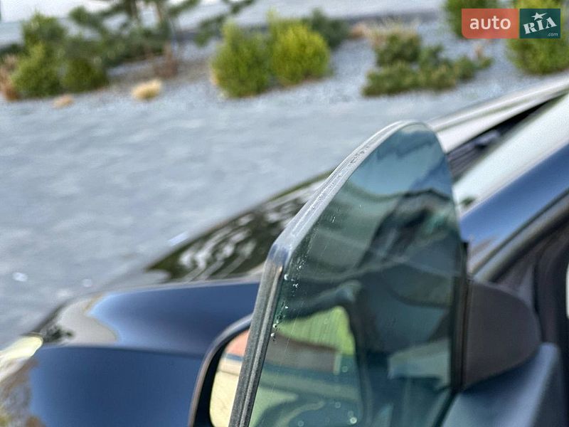 Внедорожник / Кроссовер Tesla Model Y 2021 в Луцке