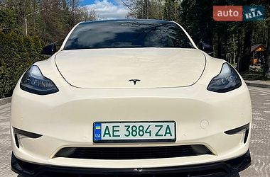 Внедорожник / Кроссовер Tesla Model Y 2022 в Трускавце