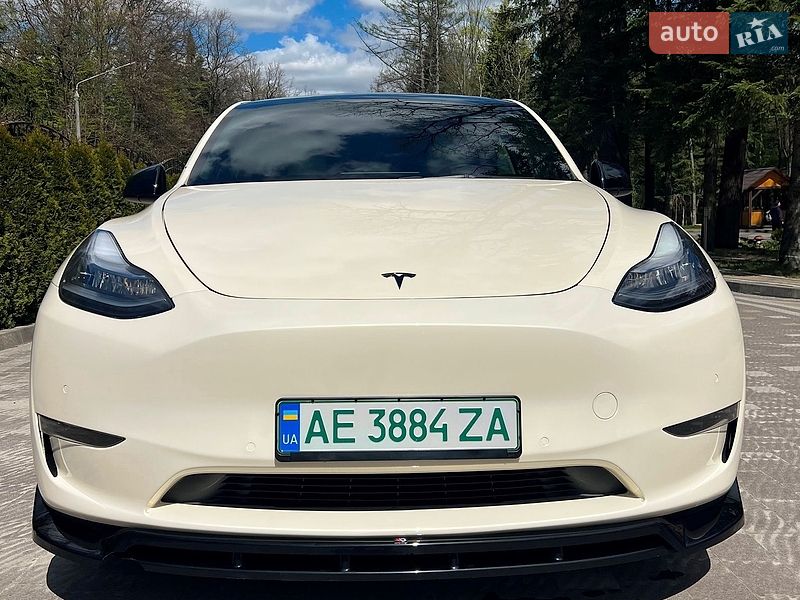 Внедорожник / Кроссовер Tesla Model Y 2022 в Трускавце