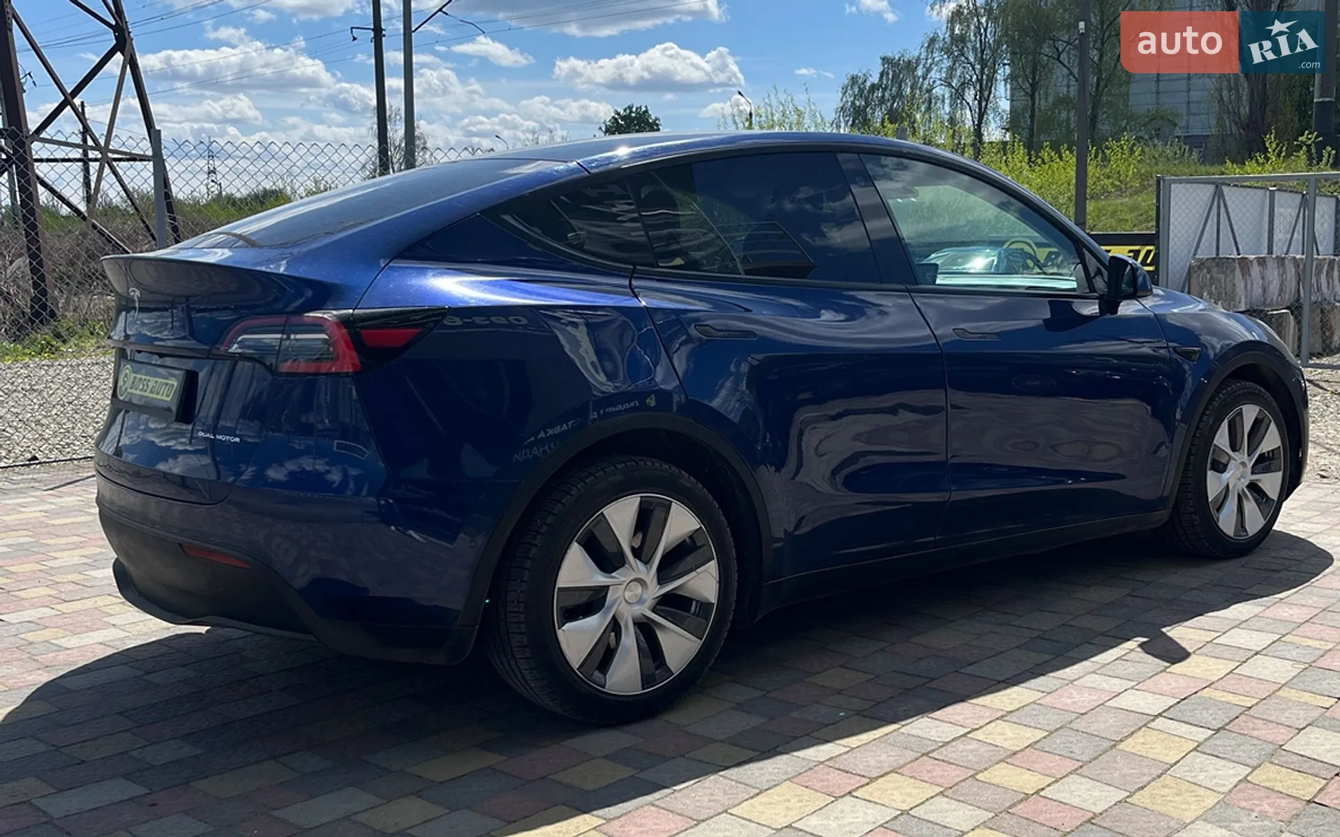 2021 Tesla Model Y - мініатюра 8
