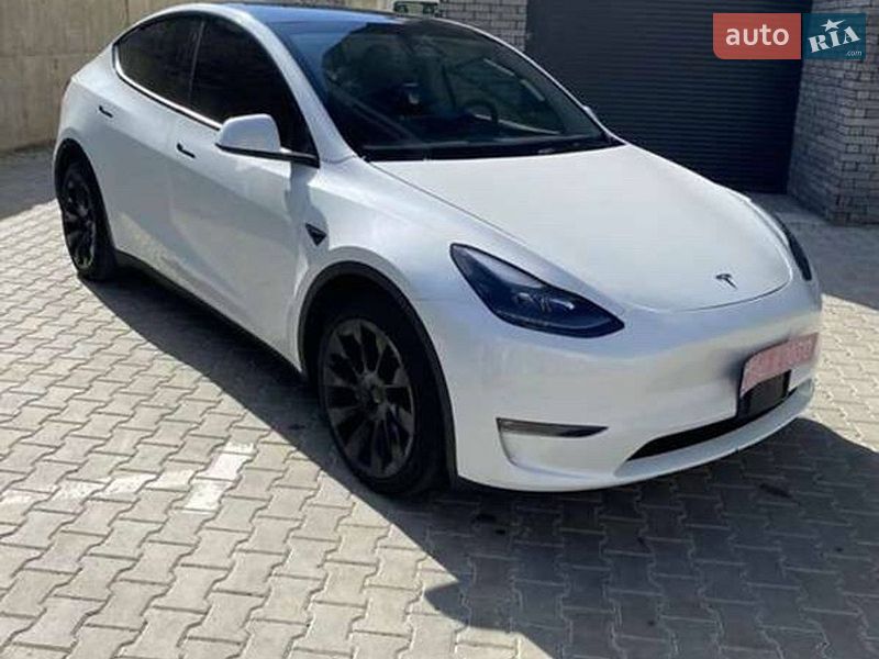 Внедорожник / Кроссовер Tesla Model Y 2024 в Одессе
