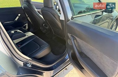 Внедорожник / Кроссовер Tesla Model Y 2021 в Золочеве