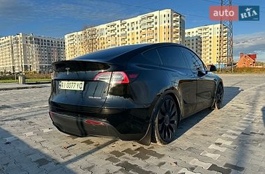 Внедорожник / Кроссовер Tesla Model Y 2022 в Киеве