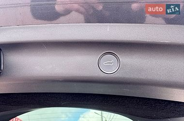 Внедорожник / Кроссовер Tesla Model Y 2022 в Ровно