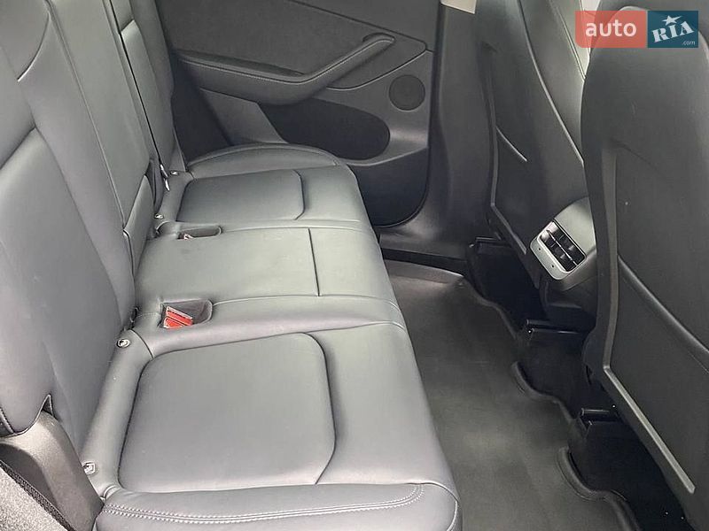 Внедорожник / Кроссовер Tesla Model Y 2024 в Тетиеве