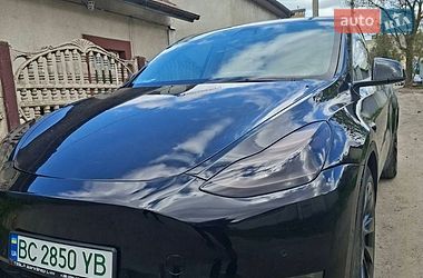 Внедорожник / Кроссовер Tesla Model Y 2021 в Львове