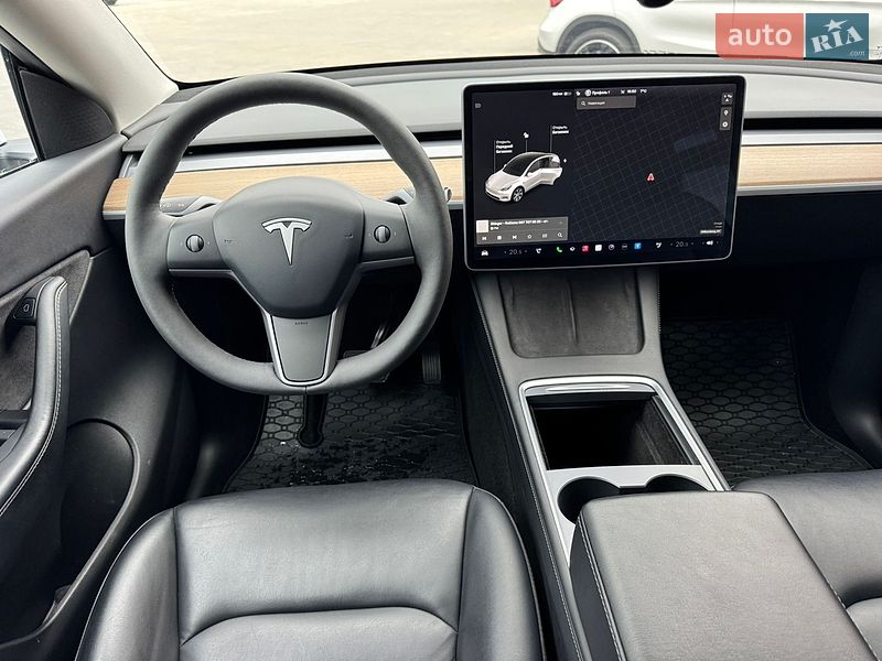Внедорожник / Кроссовер Tesla Model Y 2021 в Кременчуге