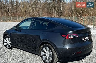 Внедорожник / Кроссовер Tesla Model Y 2024 в Львове