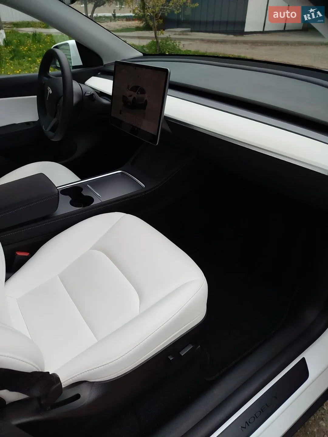 2022 Tesla Model Y - мініатюра 14