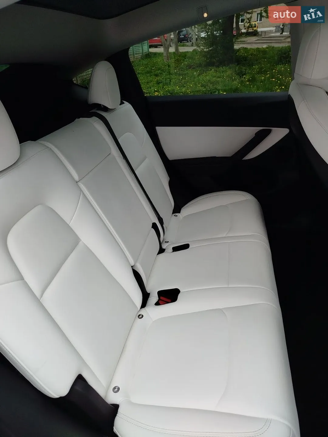 2022 Tesla Model Y - мініатюра 16