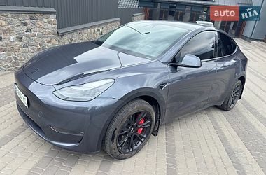 Позашляховик / Кросовер Tesla Model Y 2023 в Білій Церкві