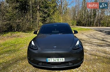 Позашляховик / Кросовер Tesla Model Y 2023 в Долині