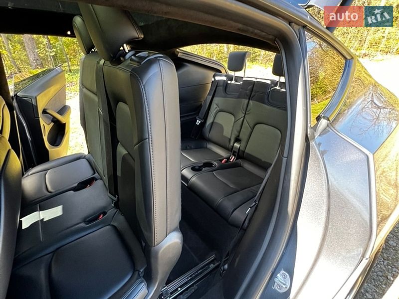 Внедорожник / Кроссовер Tesla Model Y 2023 в Долине фото 19 Внедорожник / Кроссовер Tesla Model Y 2023 в Долине