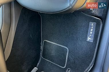 Позашляховик / Кросовер Tesla Model Y 2023 в Долині
