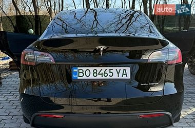 Позашляховик / Кросовер Tesla Model Y 2023 в Хоросткові