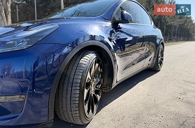 Позашляховик / Кросовер Tesla Model Y 2022 в Дніпрі