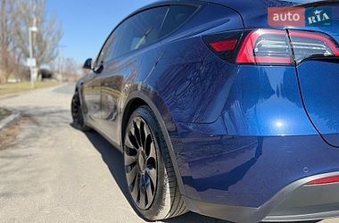 Позашляховик / Кросовер Tesla Model Y 2022 в Дніпрі