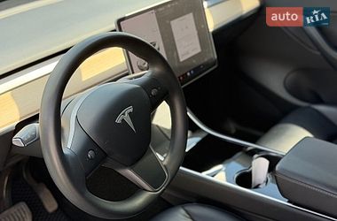 Внедорожник / Кроссовер Tesla Model Y 2020 в Кропивницком