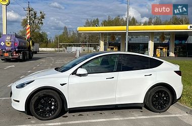 Внедорожник / Кроссовер Tesla Model Y 2022 в Киеве
