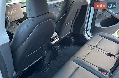 Внедорожник / Кроссовер Tesla Model Y 2022 в Киеве