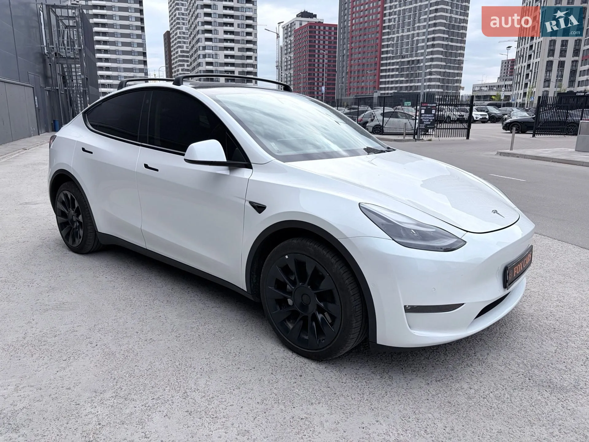 2021 Tesla Model Y - мініатюра 3