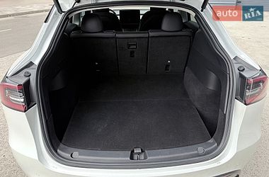 Внедорожник / Кроссовер Tesla Model Y 2021 в Киеве