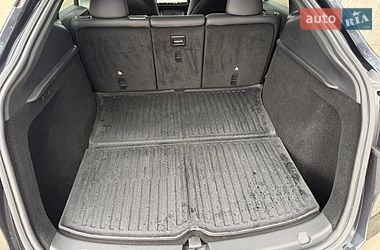 Внедорожник / Кроссовер Tesla Model Y 2024 в Львове