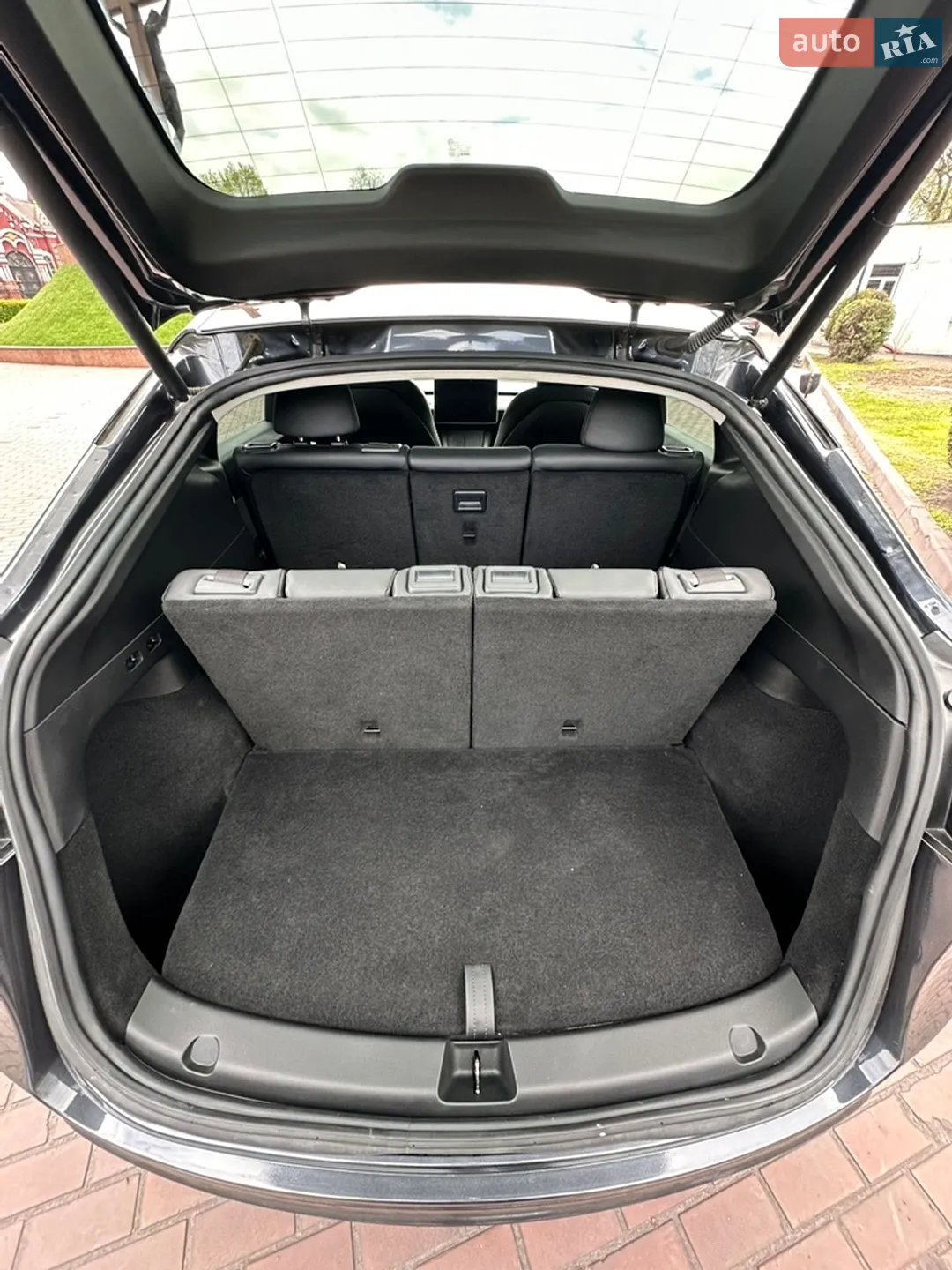 2024 Tesla Model Y - мініатюра 34