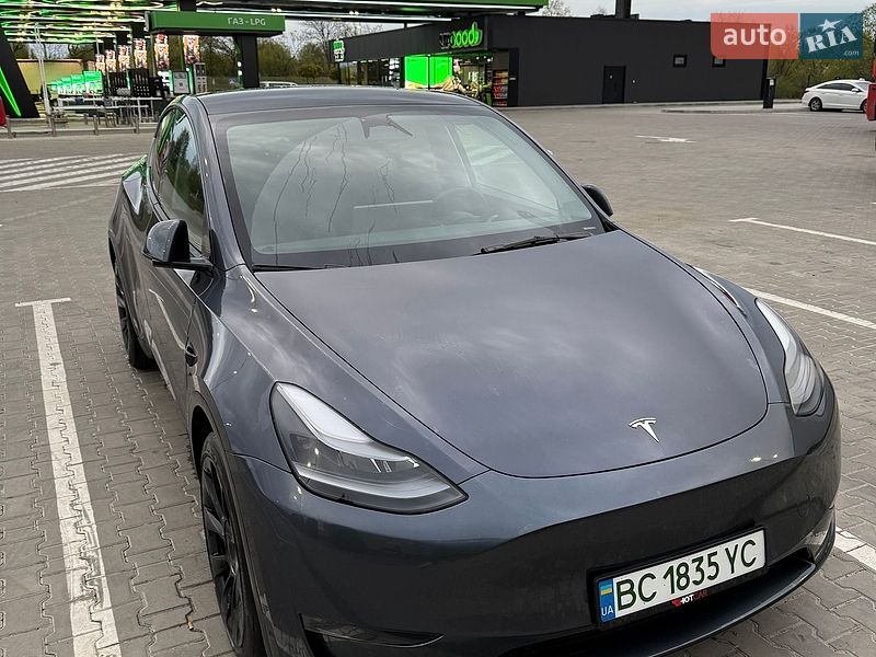 Внедорожник / Кроссовер Tesla Model Y 2023 в Стрые