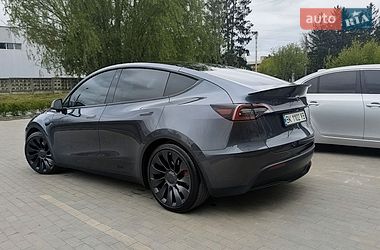 Внедорожник / Кроссовер Tesla Model Y 2022 в Луцке