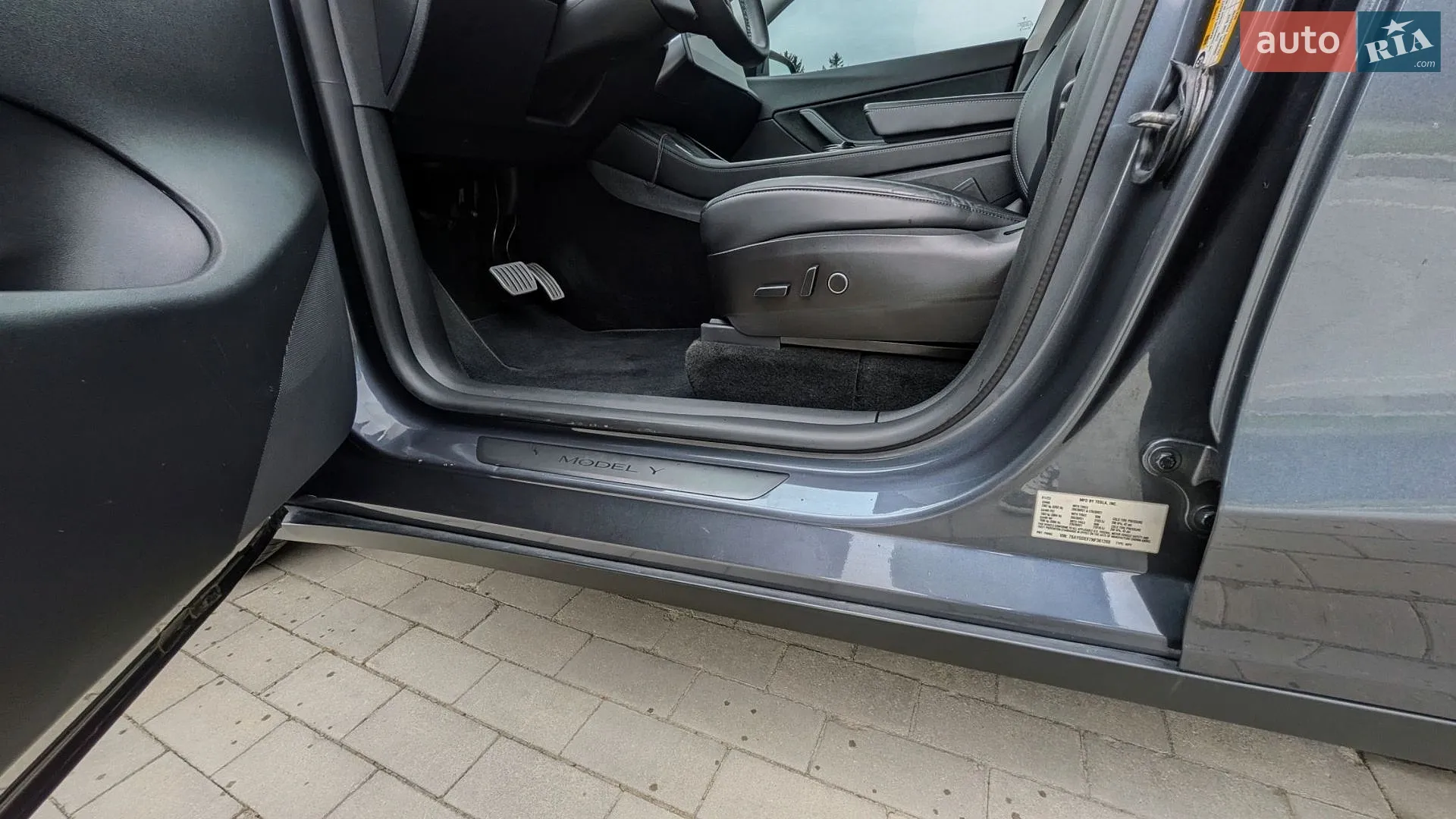 2022 Tesla Model Y - мініатюра 21