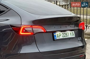 Внедорожник / Кроссовер Tesla Model Y 2024 в Запорожье