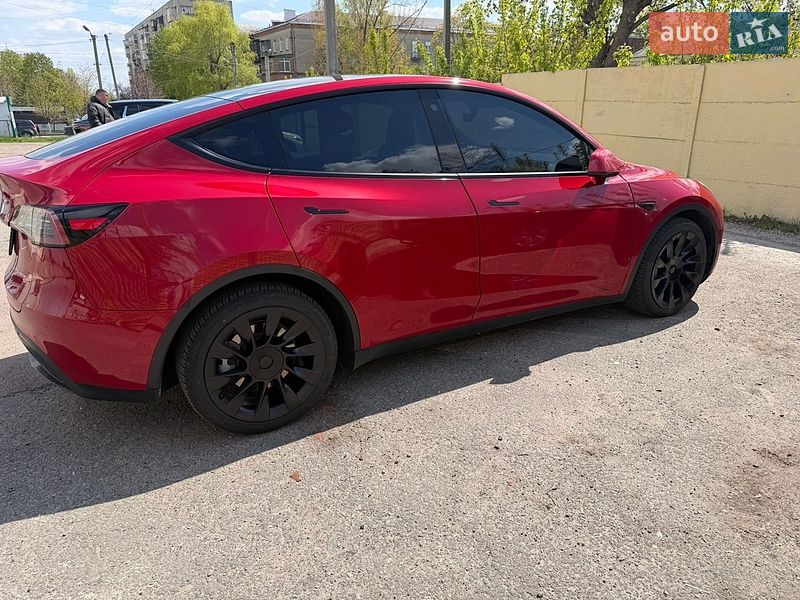 Внедорожник / Кроссовер Tesla Model Y 2022 в Харькове