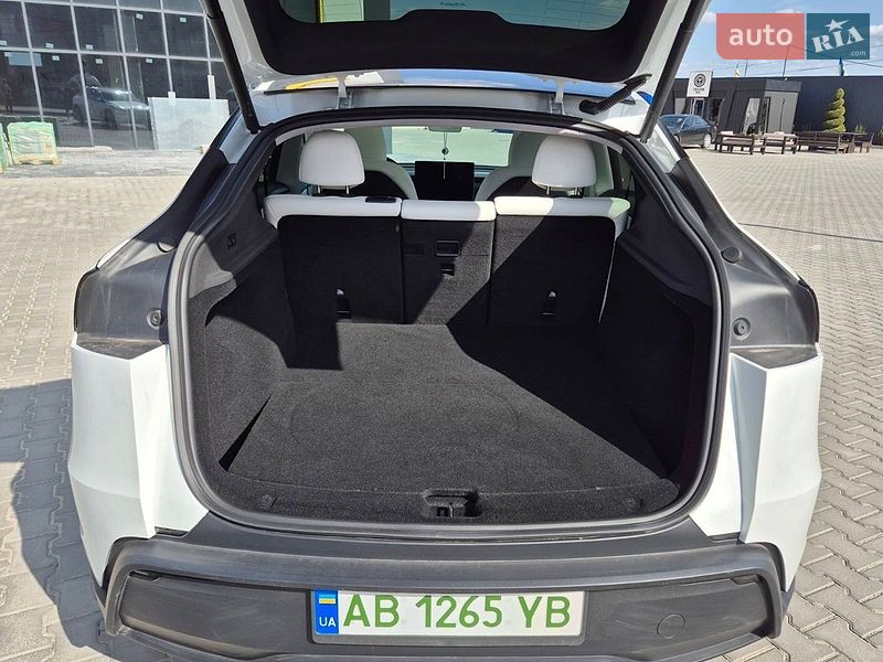 Внедорожник / Кроссовер Tesla Model Y 2025 в Виннице