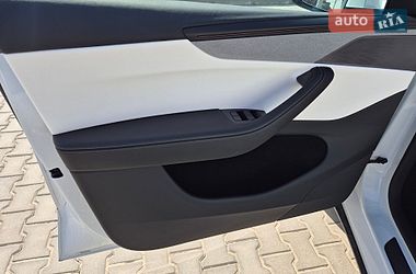 Внедорожник / Кроссовер Tesla Model Y 2025 в Виннице